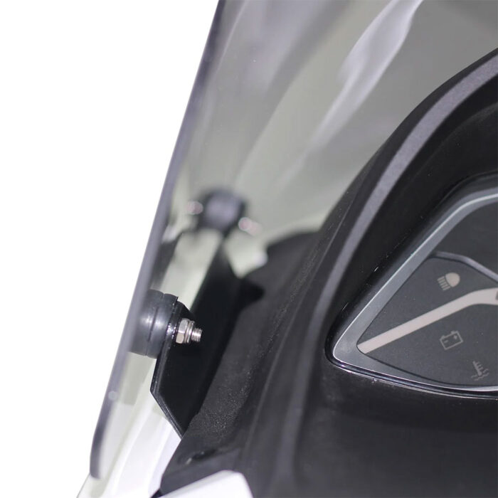 Vizir Honda PCX 125 / 150 zatamnjeni (21-24) GP KOMPOZIT - Slika 5