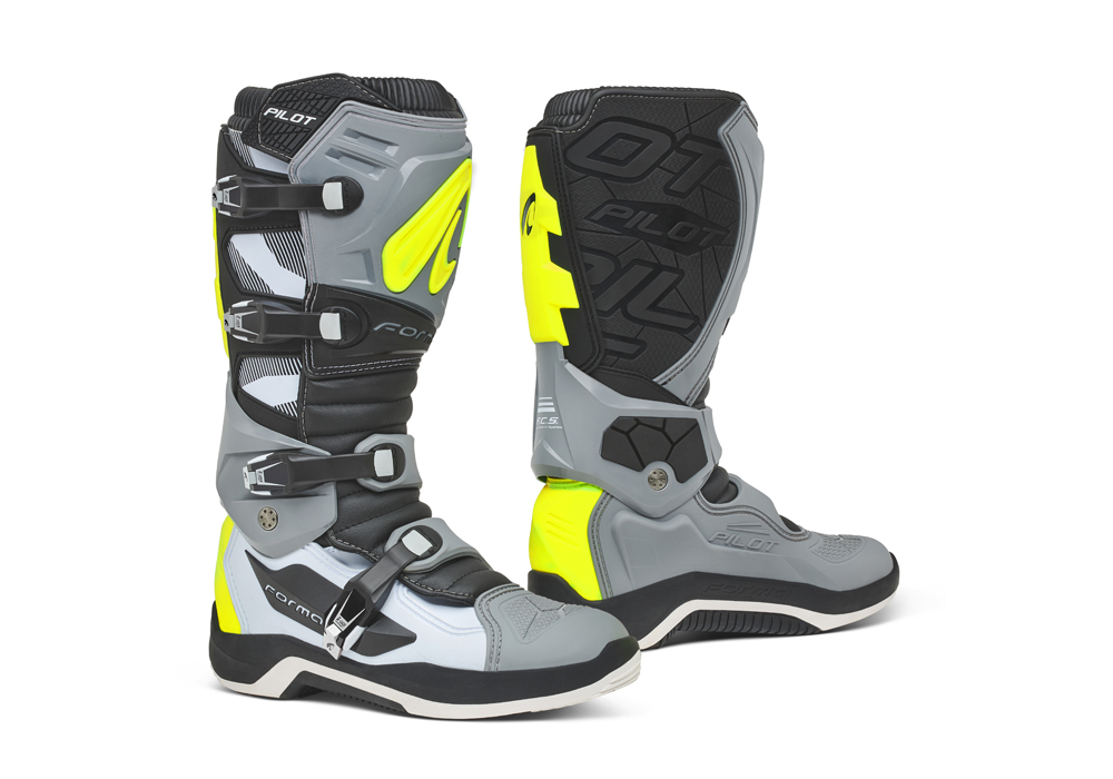 PILOT-GRY-WHT-YELFLUO.jpg Forma Pilot - Slika 1